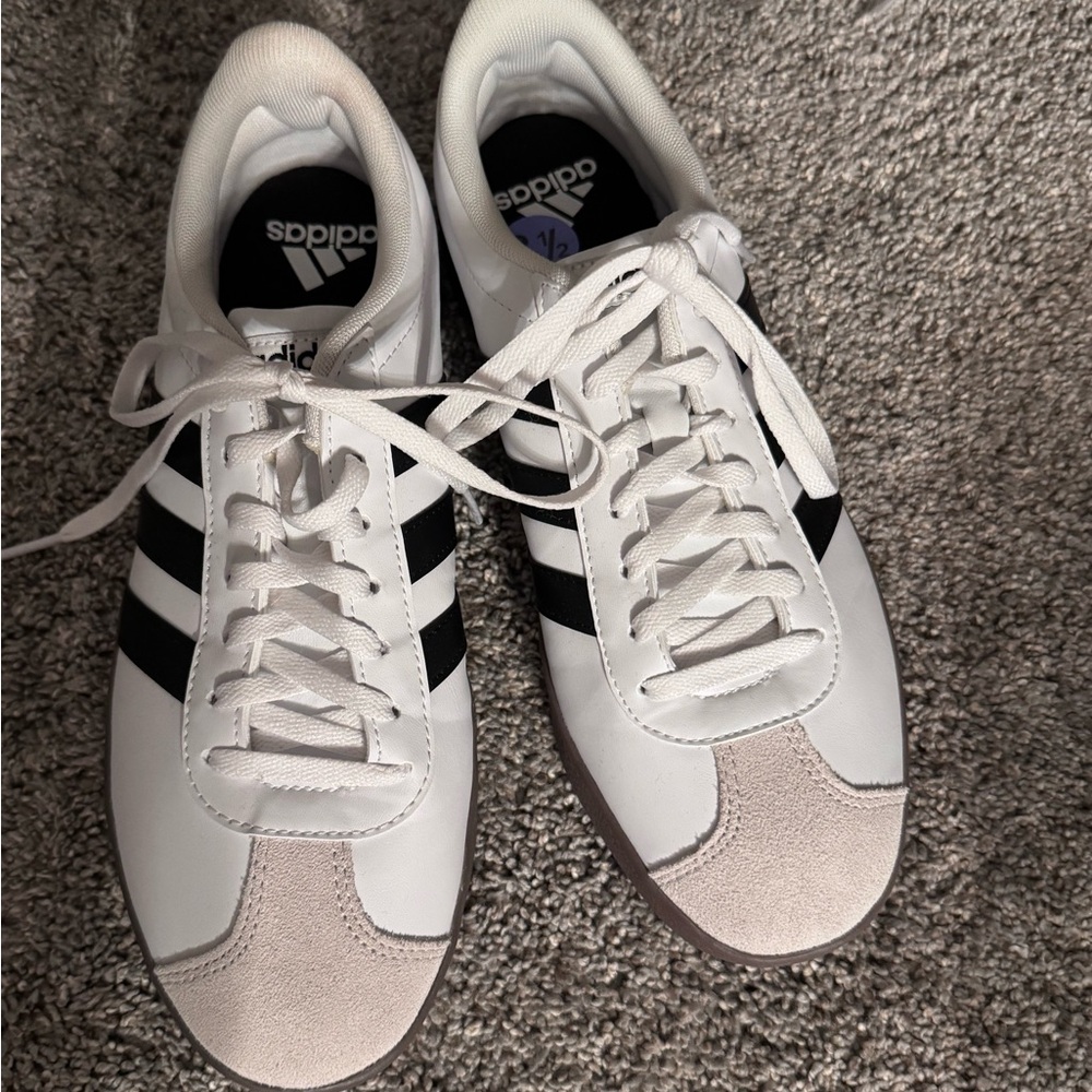Adidas Men's White and Black Classic Sneakers